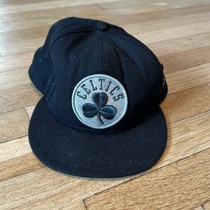 New Era 9FIFTY Celtics SnapBack hat - 100% wool